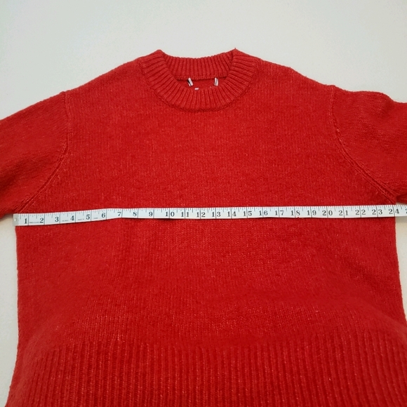 Thick Zara Red Sweater Winter Crewneck Long Full  Sleeve Christmas Top - Picture 9 of 12